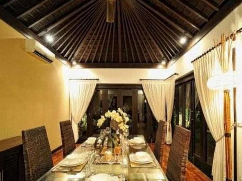 Villa Cantik Umalas Exterior foto